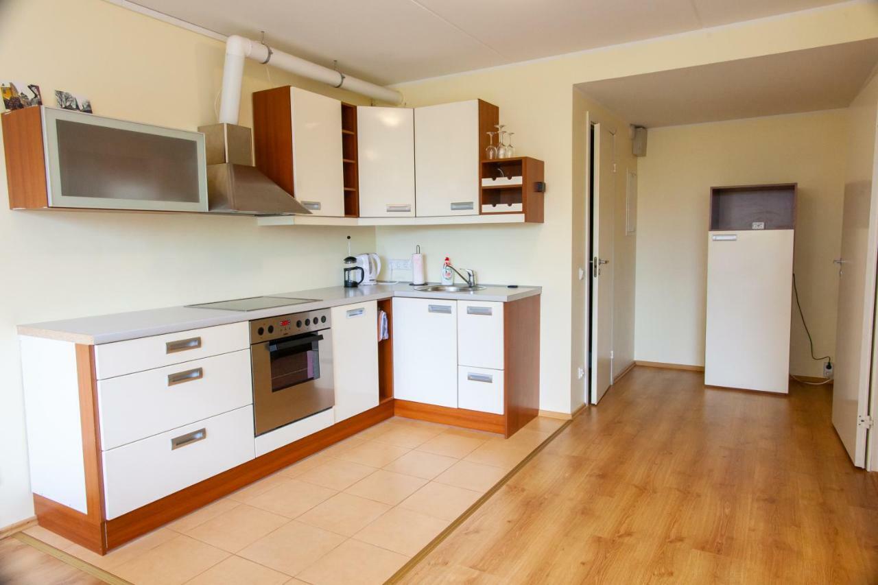 Sunny Studio With Parking, Self-Check-In & Wi-Fi Tallinn Eksteriør billede