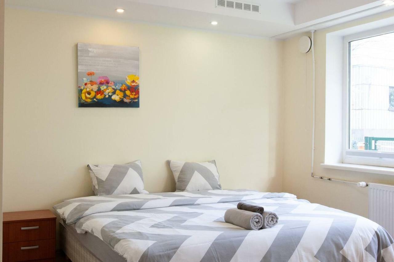 Sunny Studio With Parking, Self-Check-In & Wi-Fi Tallinn Eksteriør billede