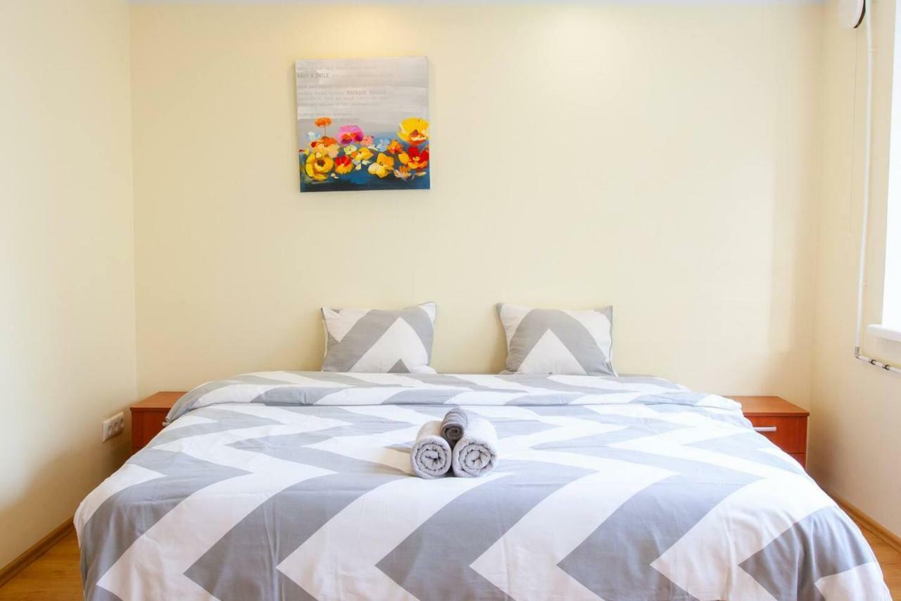 Sunny Studio With Parking, Self-Check-In & Wi-Fi Tallinn Eksteriør billede
