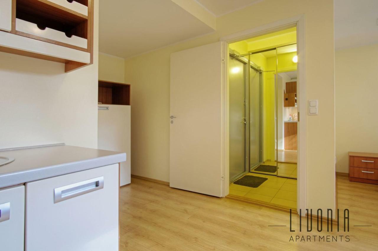 Sunny Studio With Parking, Self-Check-In & Wi-Fi Tallinn Eksteriør billede